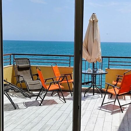 Akb Apartment Sea View Aheloy Bagian luar foto